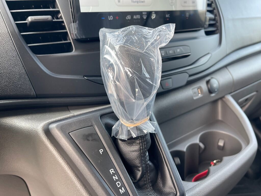 New 2025 Ford Transit 250 148 Medium Roof image 10