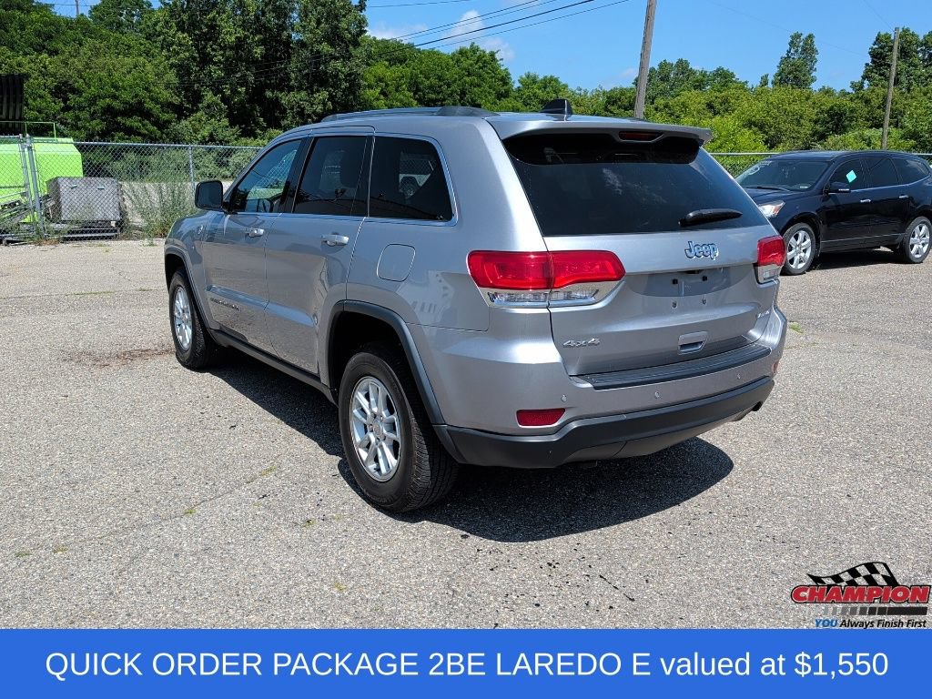 Used 2019 Jeep Grand Cherokee Laredo AWD/4WD image 3