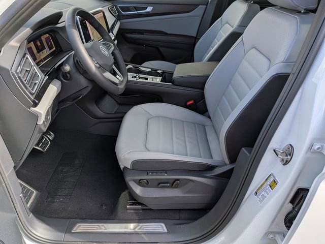 New 2026 Volkswagen Atlas Cross Sport SEL R-Line image 10