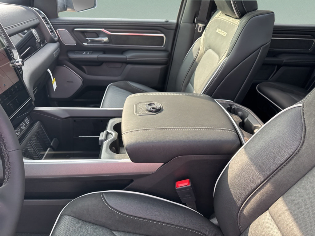 New 2026 RAM 1500 Laramie w/ Night Edition AWD/4WD image 16