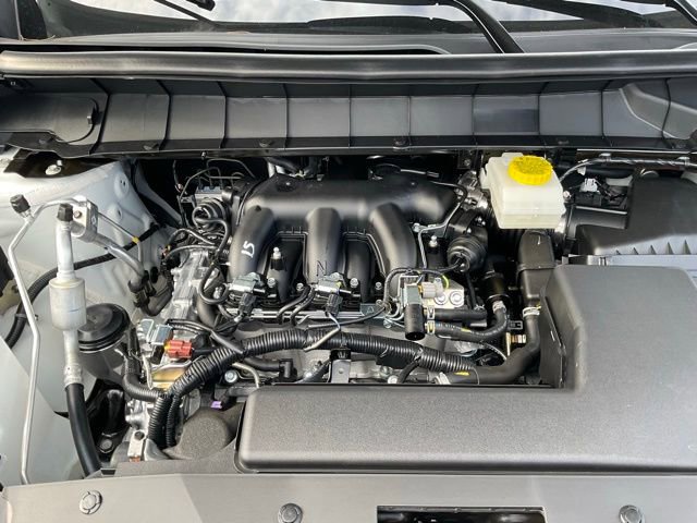 New 2025 Nissan Pathfinder SV image 27