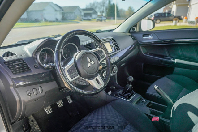 Used 2015 Mitsubishi Lancer Evolution GSR image 18