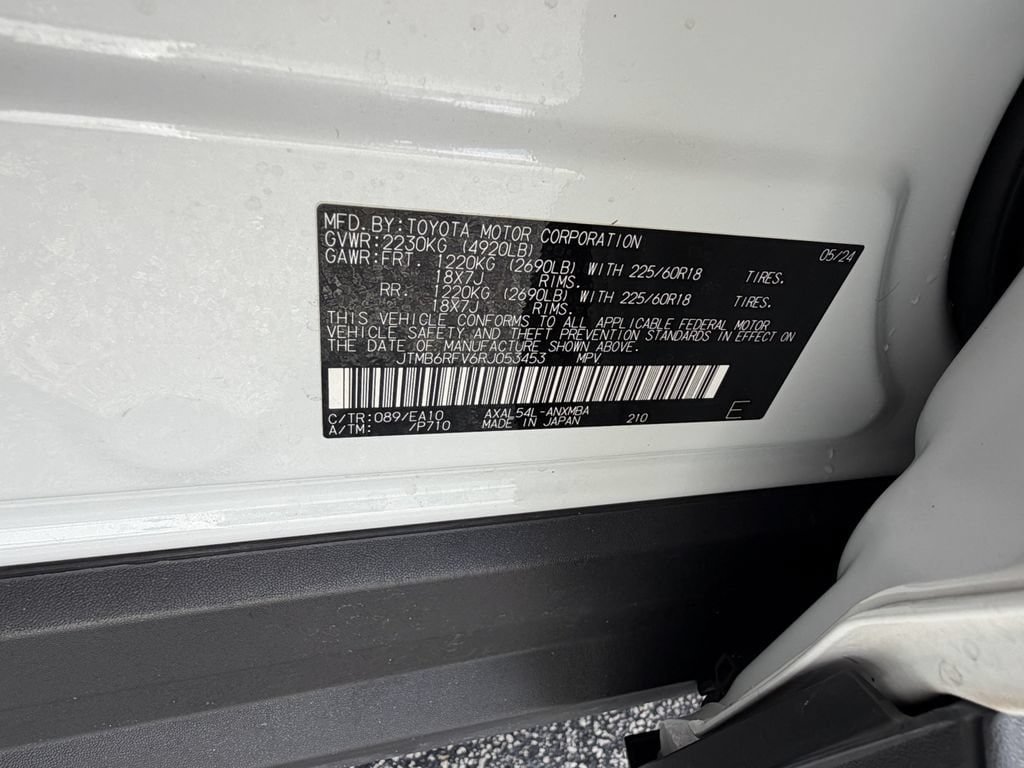 Used 2024 Toyota RAV4 XLE Premium AWD/4WD image 34