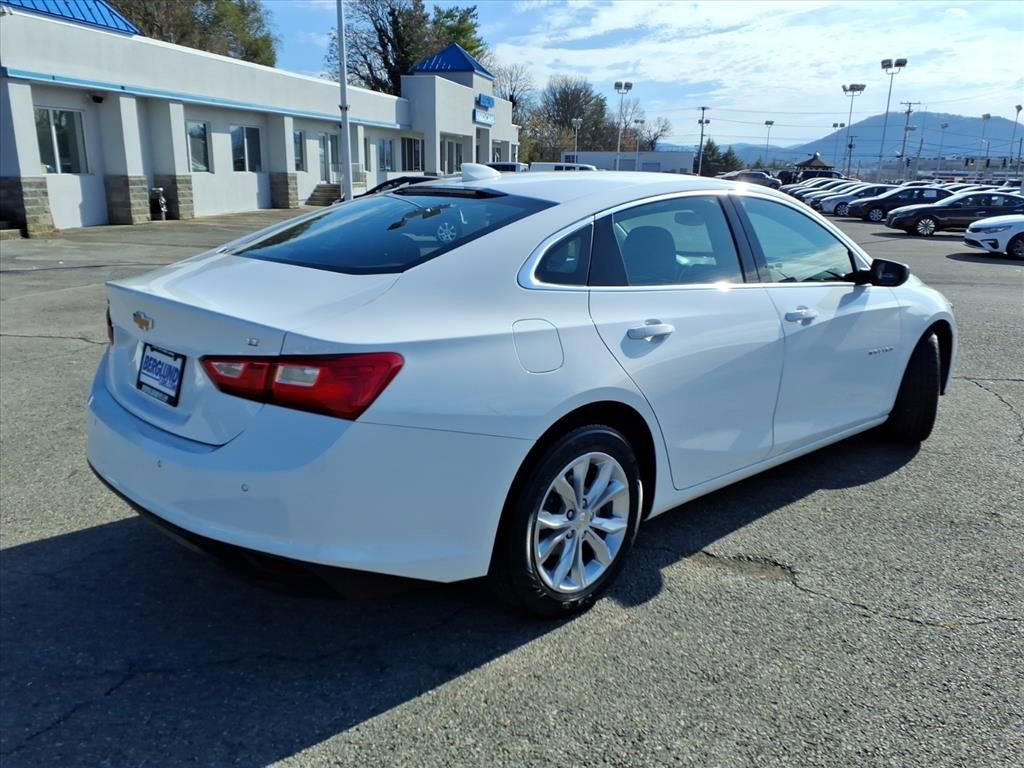 Used 2024 Chevrolet Malibu LT image 4
