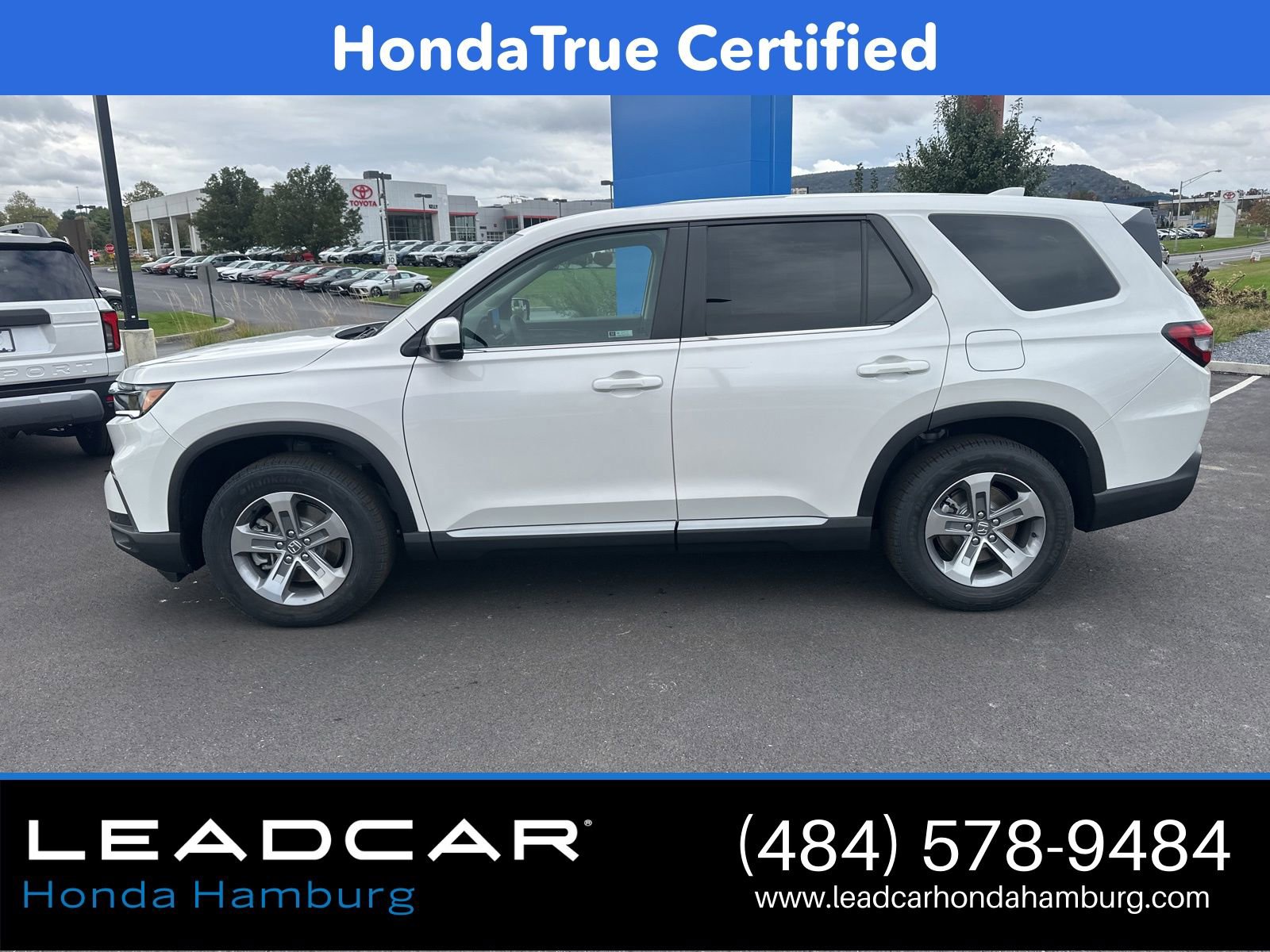 Certified 2025 Honda Pilot EX-L image 4