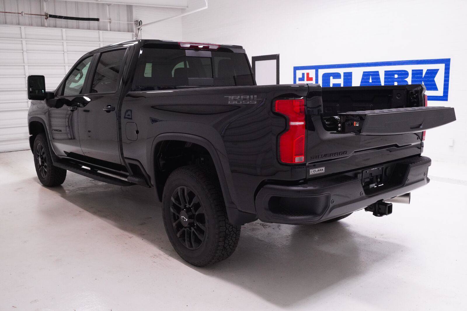 New 2026 Chevrolet Silverado 2500 LT w/ Trail Boss Package AWD/4WD image 34