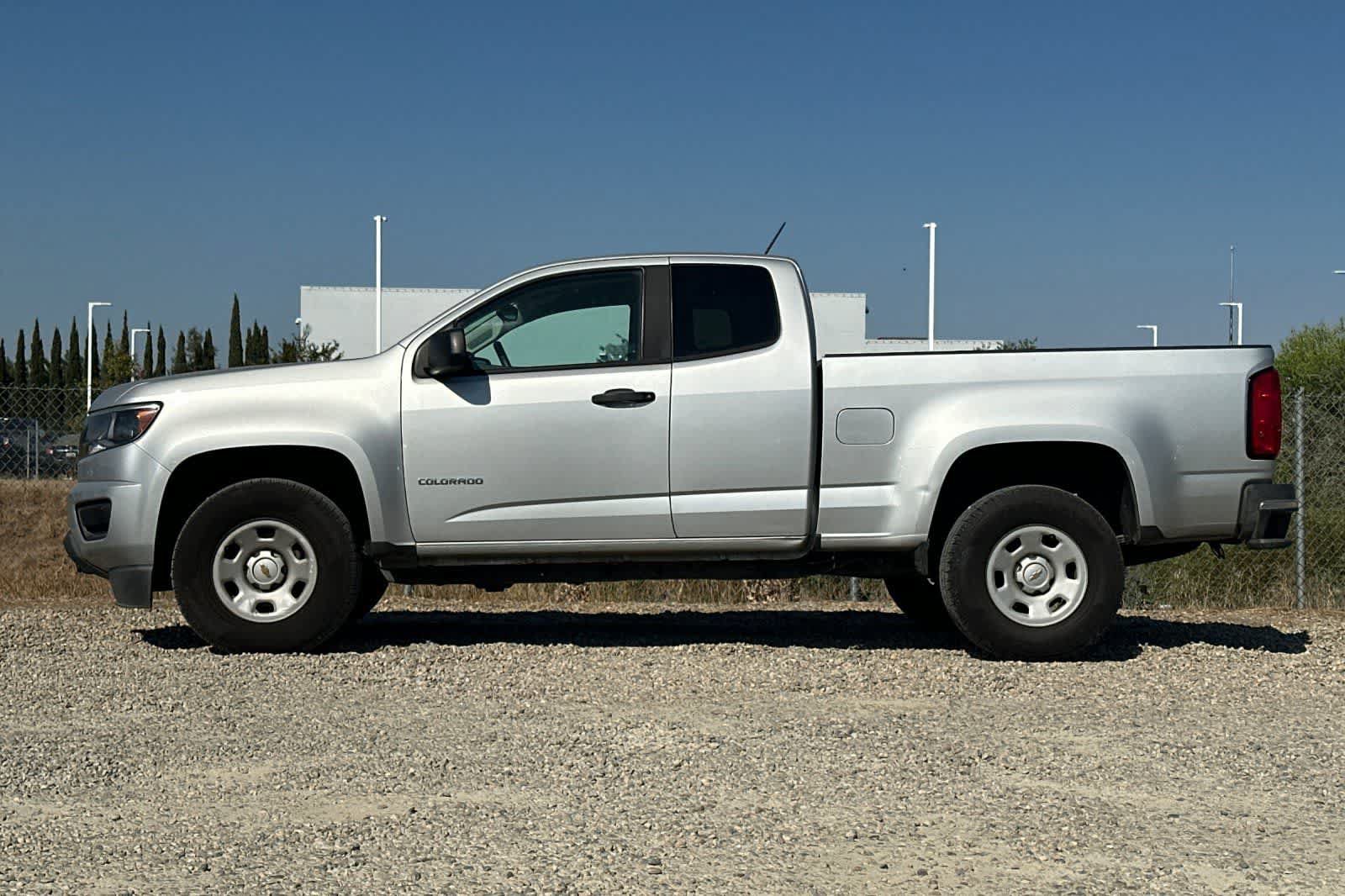 Used 2020 Chevrolet Colorado W/T RWD image 5