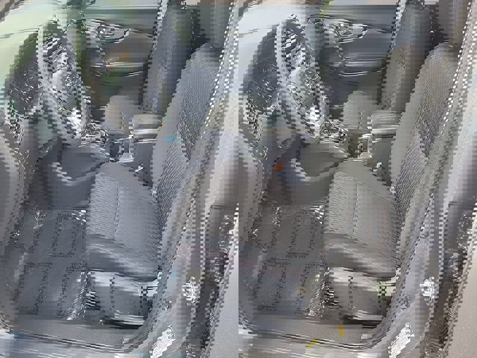 Used 2017 Nissan Rogue S image 22