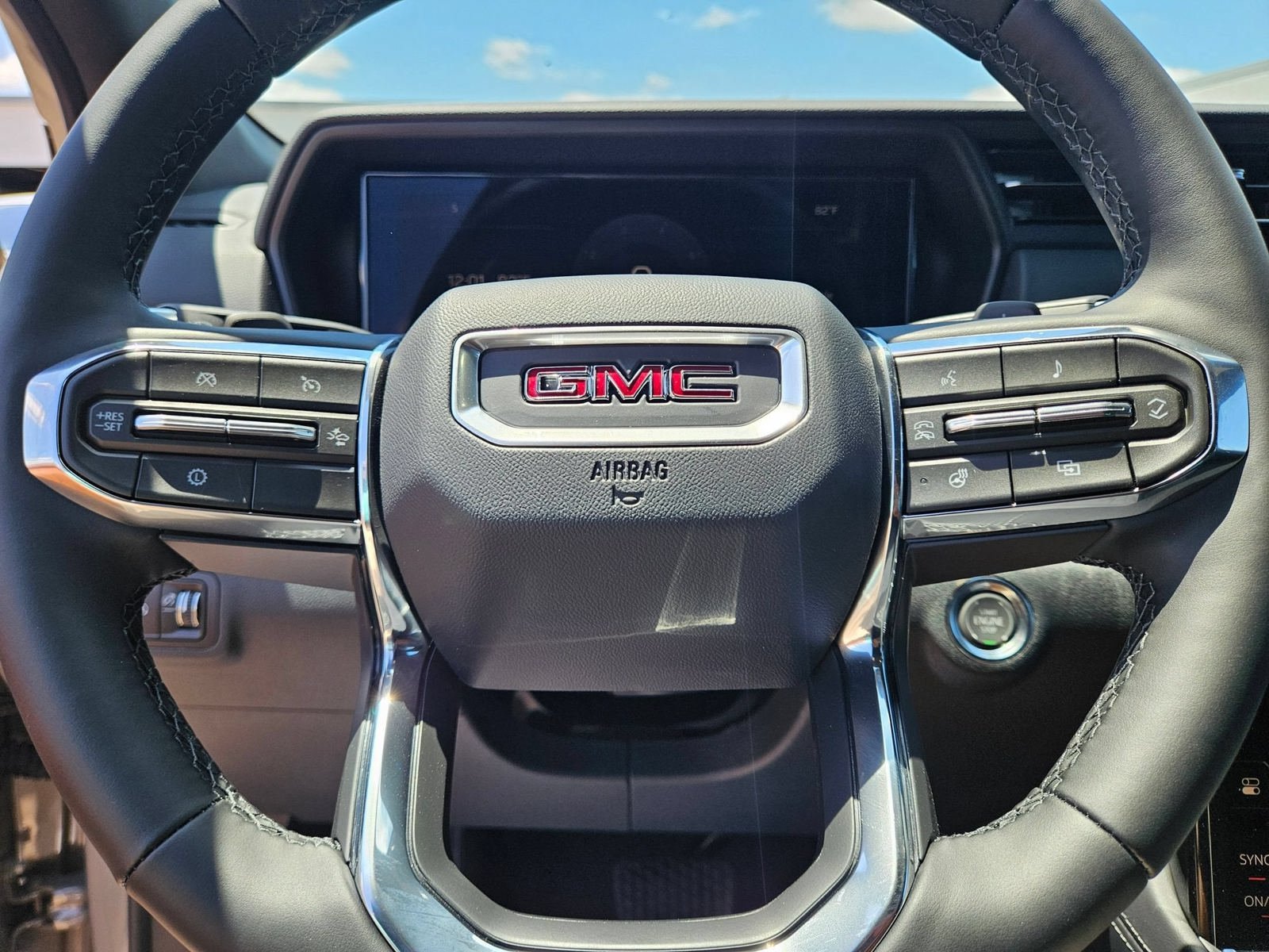 New 2026 GMC Terrain Elevation w/ Elevation Premium Package AWD/4WD image 11