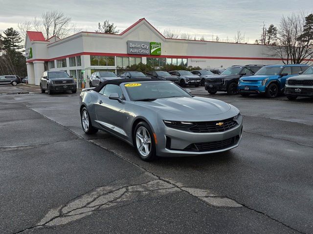 Used 2023 Chevrolet Camaro LT image 39