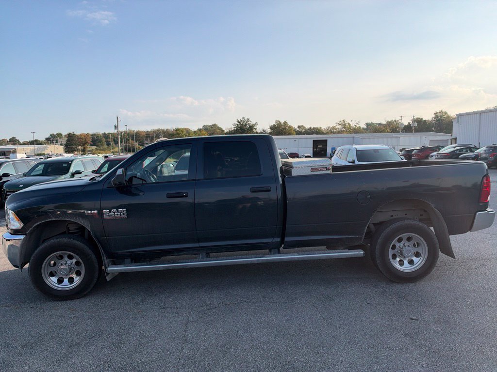 Used 2018 RAM 2500 Tradesman w/ Chrome Appearance Group AWD/4WD image 6