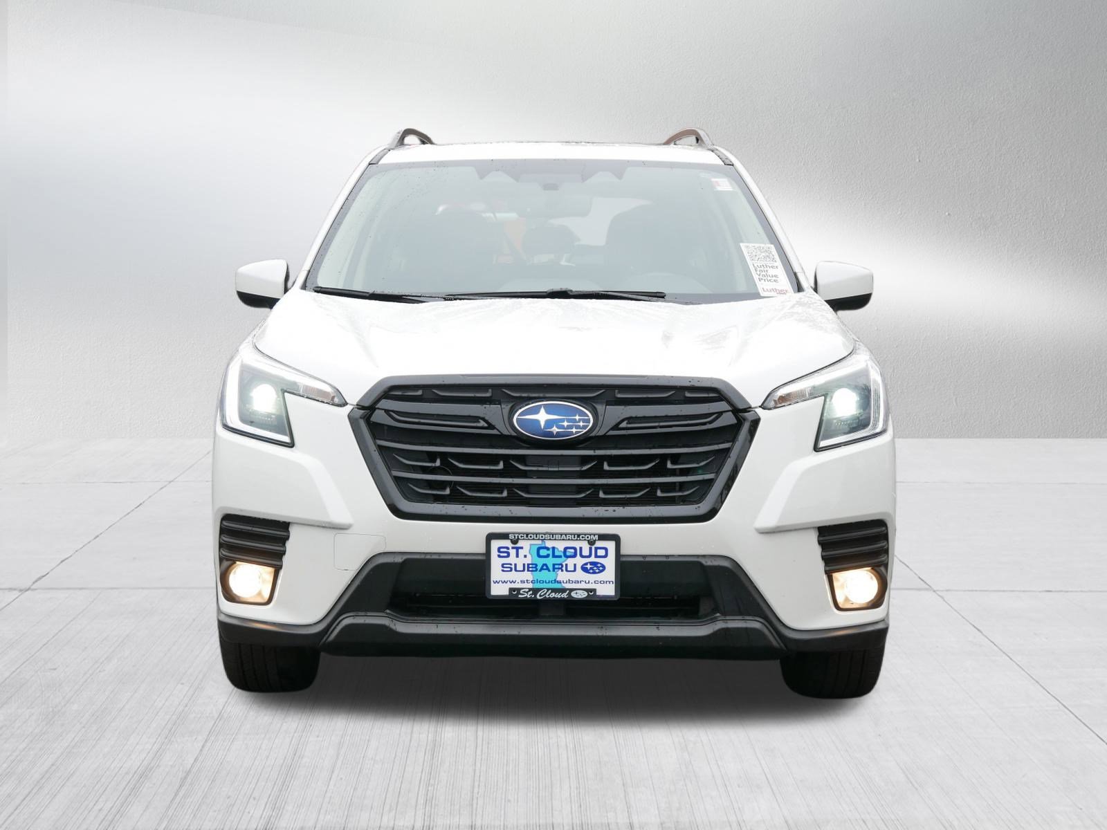Certified 2023 Subaru Forester Premium image 2