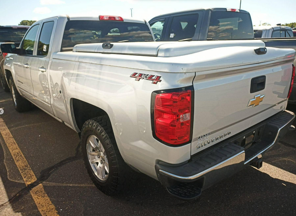 Used 2018 Chevrolet Silverado 1500 LT w/ All Star Edition AWD/4WD image 2