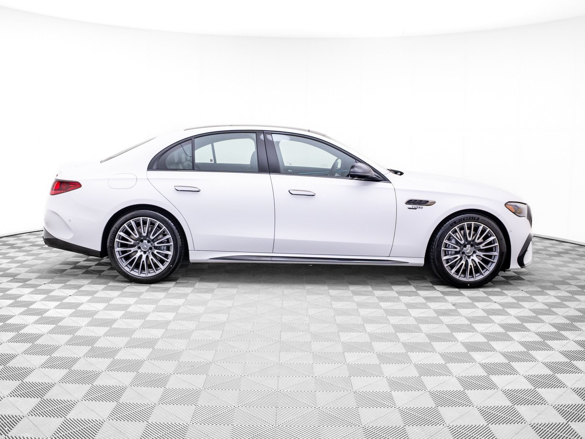 New 2026 Mercedes-Benz E 53 AMG e 4MATIC Sedan image 6