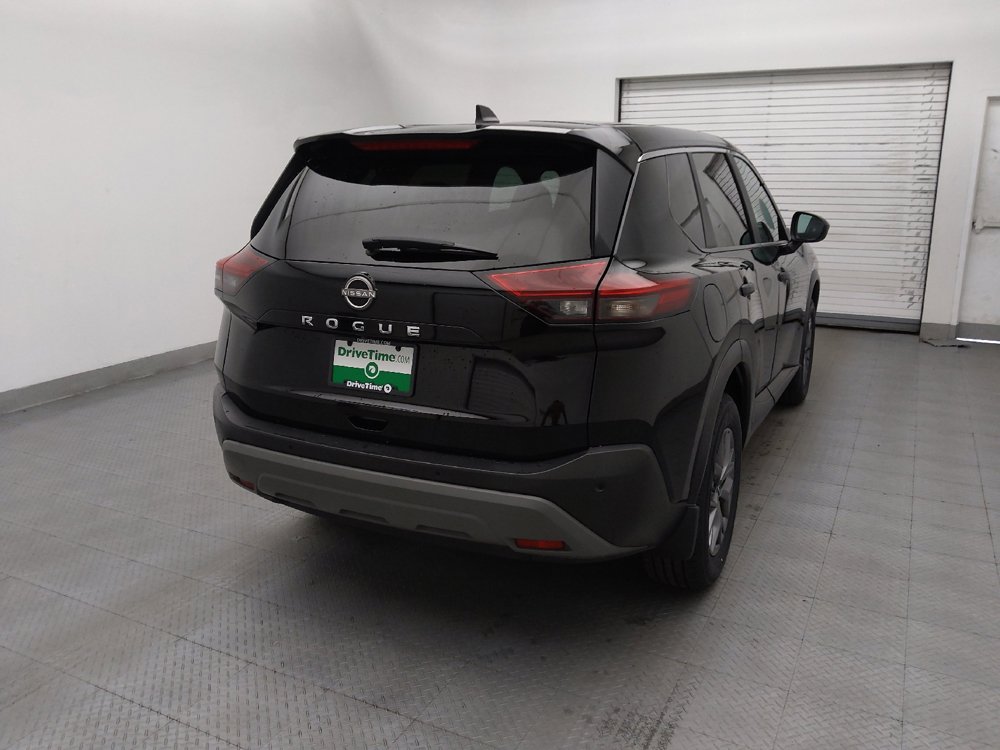 Used 2023 Nissan Rogue S FWD image 7