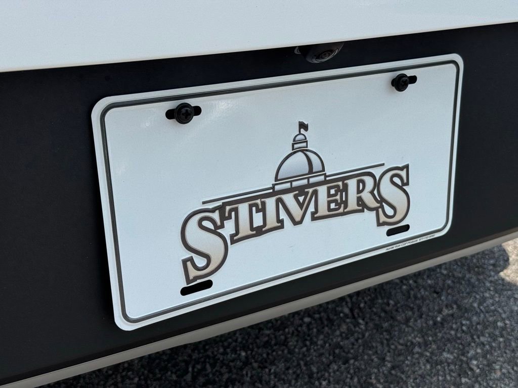 Used 2025 Hyundai Venue SEL image 13