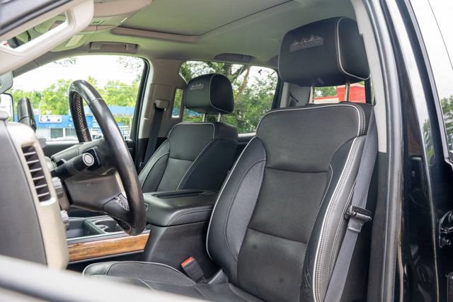 Used 2018 Chevrolet Silverado 2500 High Country w/ Duramax Plus Package AWD/4WD image 14