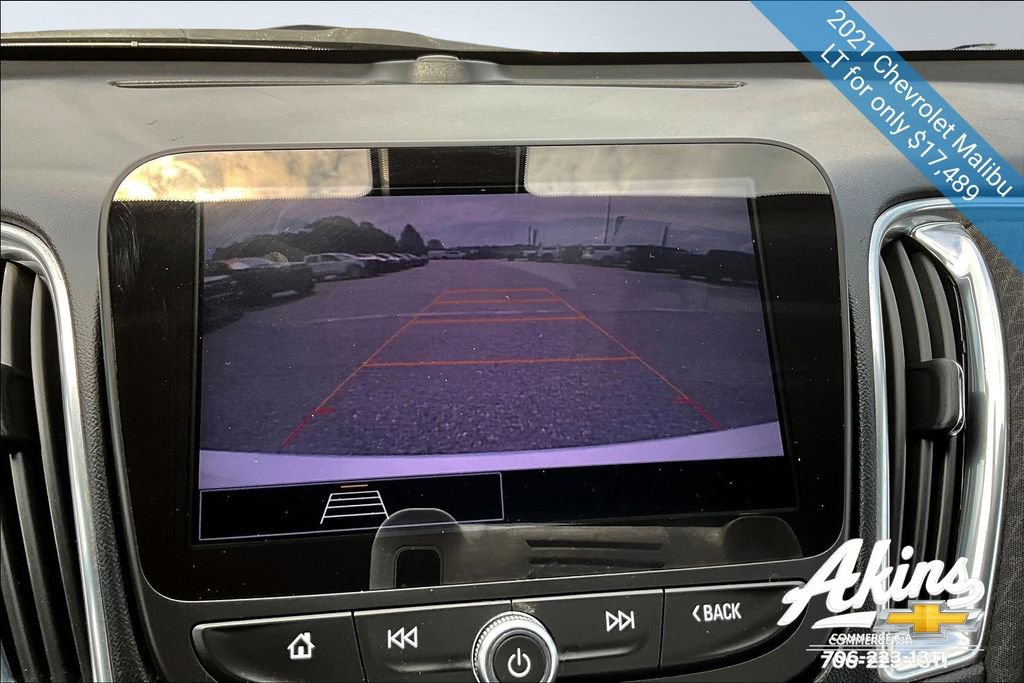 Used 2021 Chevrolet Malibu LT image 12