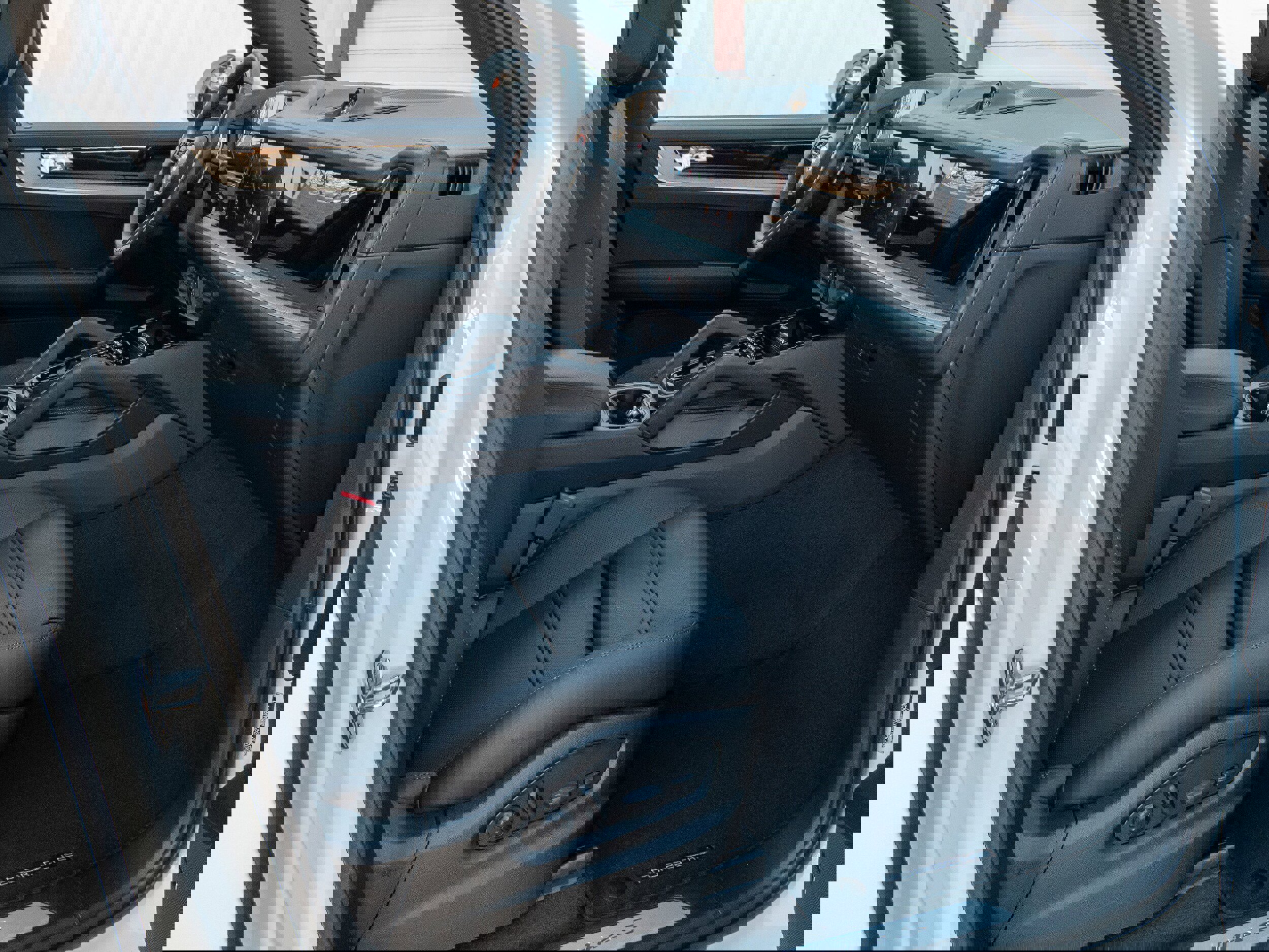 New 2026 Porsche Cayenne S image 29