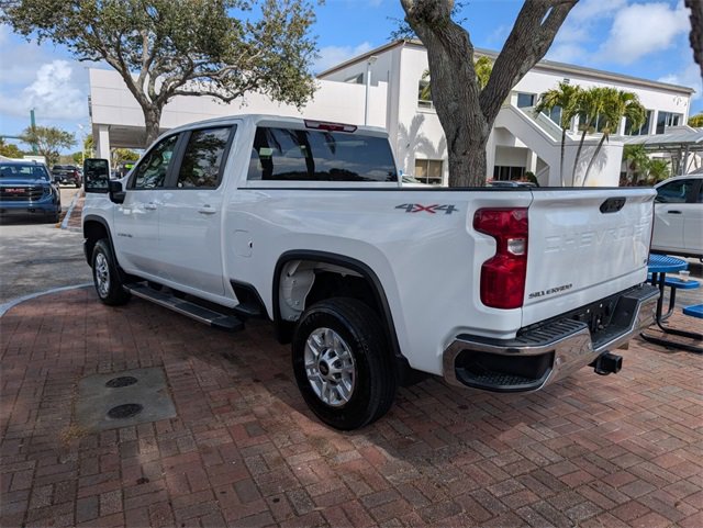 Certified 2025 Chevrolet Silverado 2500 LT w/ Safety Package image 5