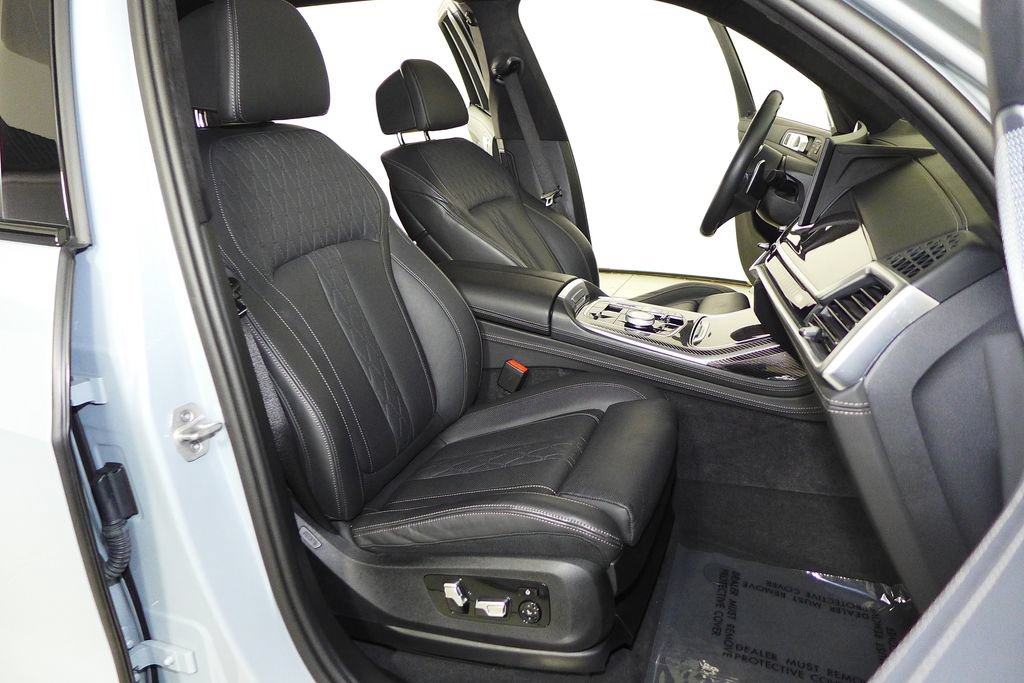 Certified 2024 BMW X7 M60i w/ Executive Package AWD/4WD image 19