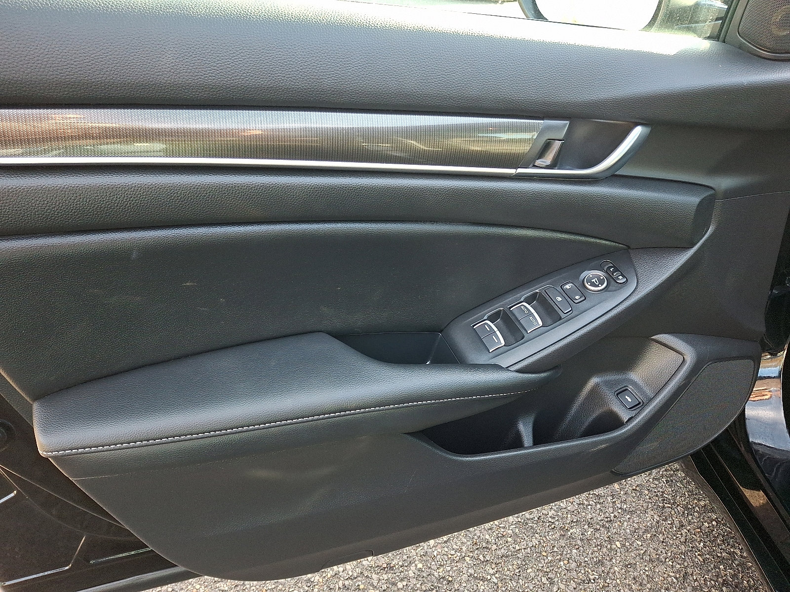 Used 2022 Honda Accord Sport image 12