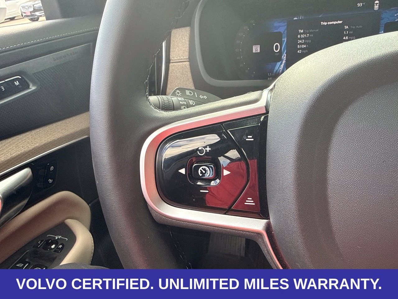 Certified 2026 Volvo XC90 B6 Plus AWD/4WD image 26