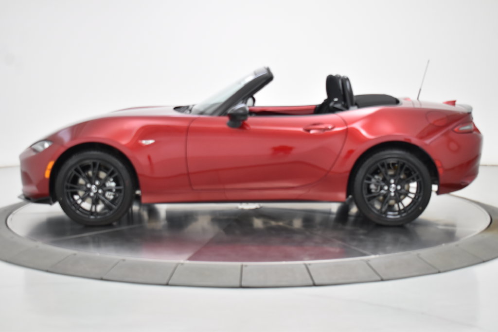 New 2026 MAZDA MX-5 Miata Club RWD image 17