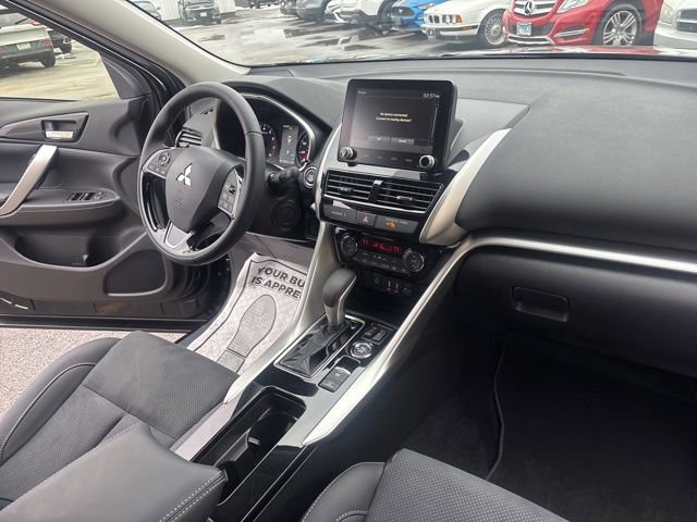 Used 2025 Mitsubishi Eclipse Cross SE image 24