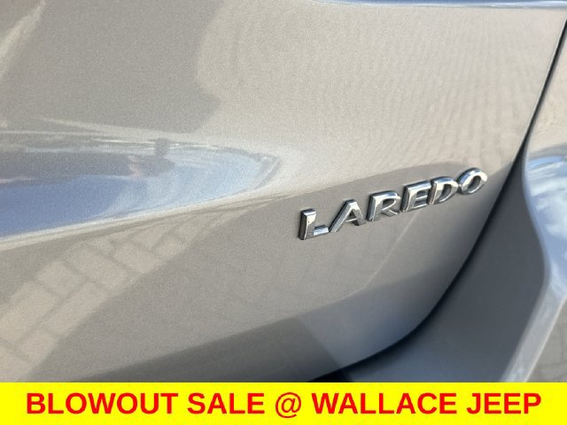 Certified 2021 Jeep Grand Cherokee Laredo RWD image 9