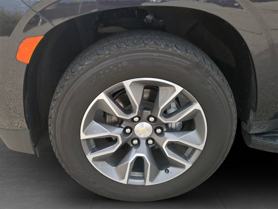 Used 2023 Chevrolet Tahoe LT w/ Luxury Package image 29