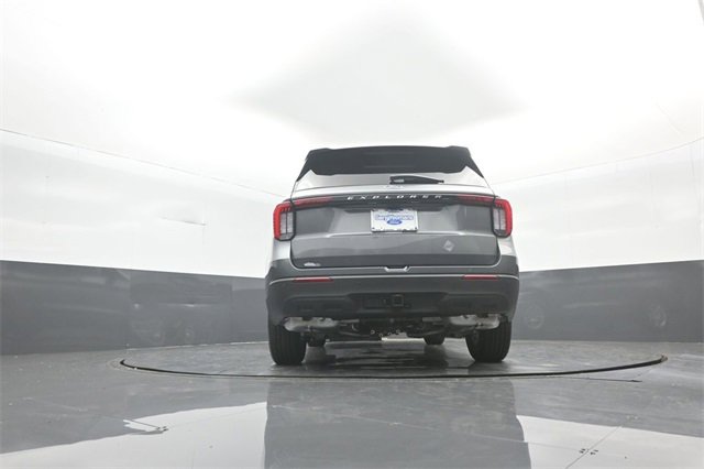 New 2026 Ford Explorer Active image 32
