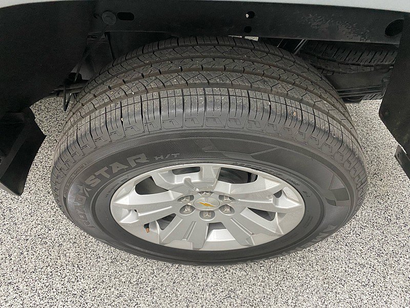 Used 2022 Chevrolet Colorado LT w/ Fleet Safety Package image 19