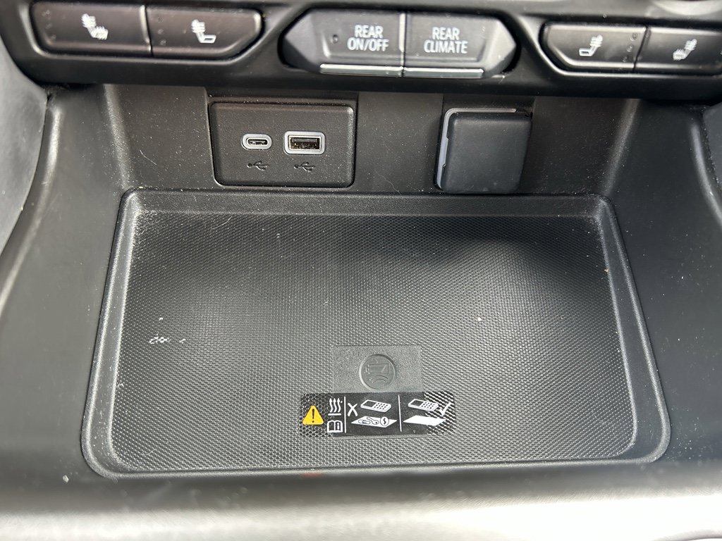 Used 2024 Chevrolet Tahoe RST w/ Luxury Package image 33