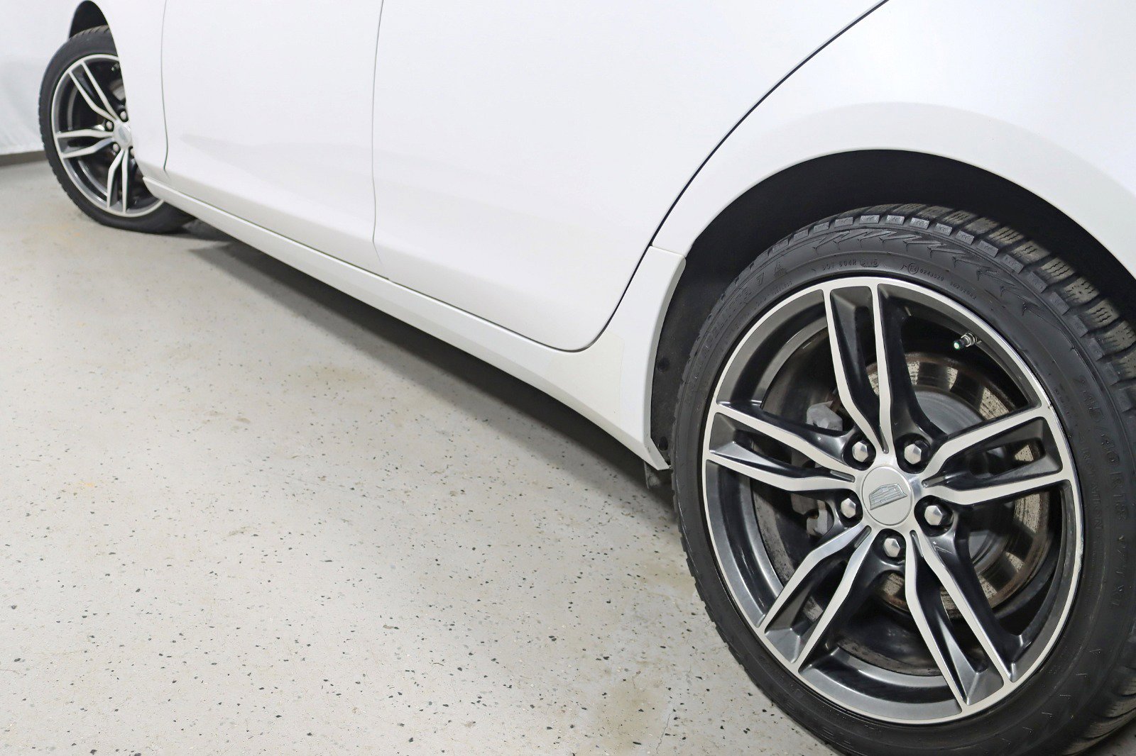 Used 2018 Cadillac CTS Luxury image 12