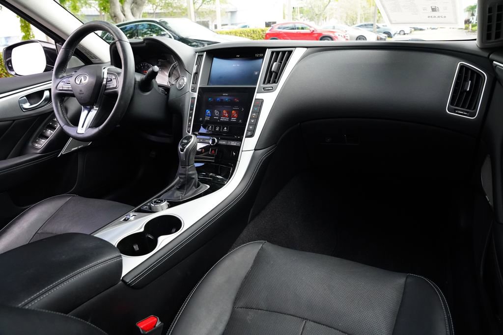 Used 2023 INFINITI Q50 Luxe w/ Cargo Package RWD image 18