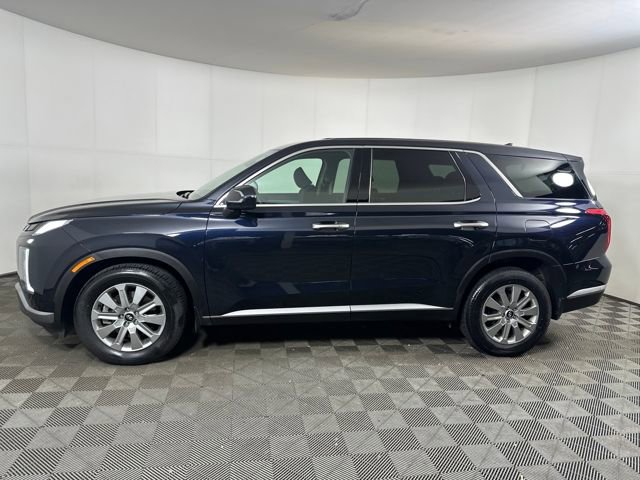 Used 2023 Hyundai Palisade SE image 6