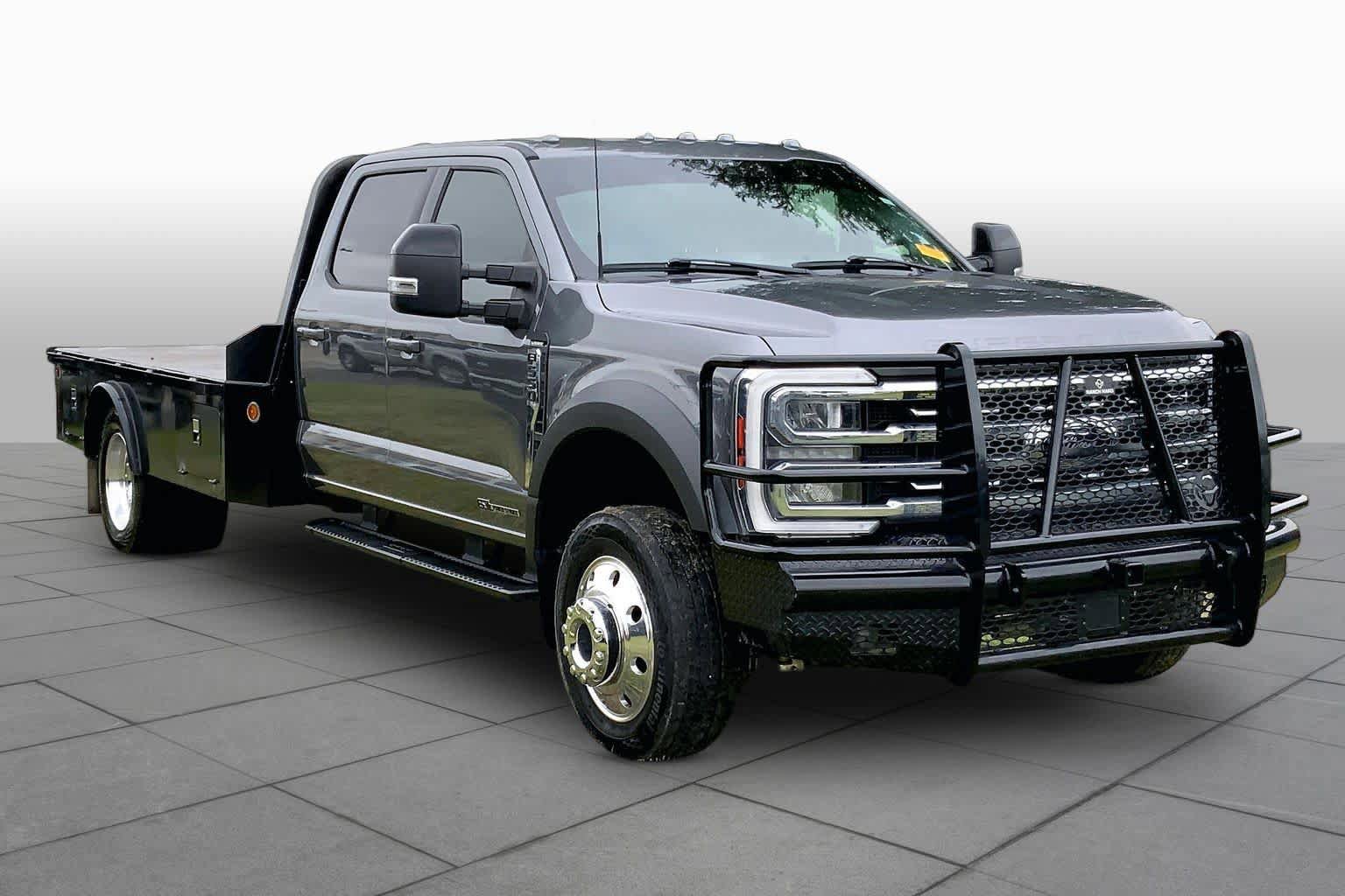 Used 2024 Ford F550 4x4 Crew Cab Super Duty video 3