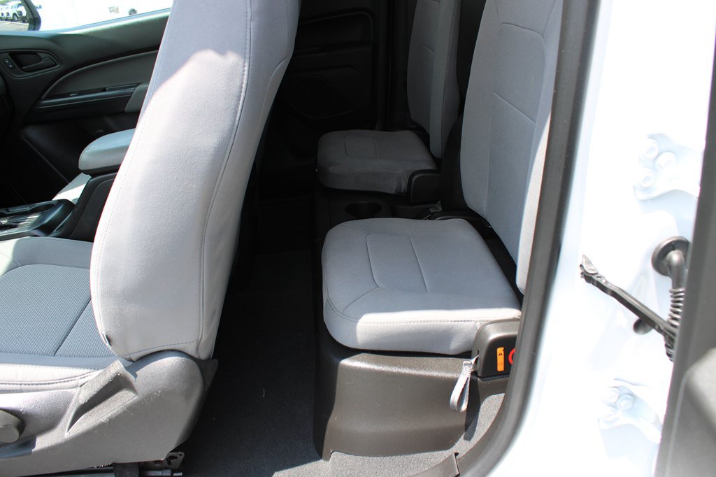 Used 2022 Chevrolet Colorado W/T w/ WT Convenience Package RWD image 17