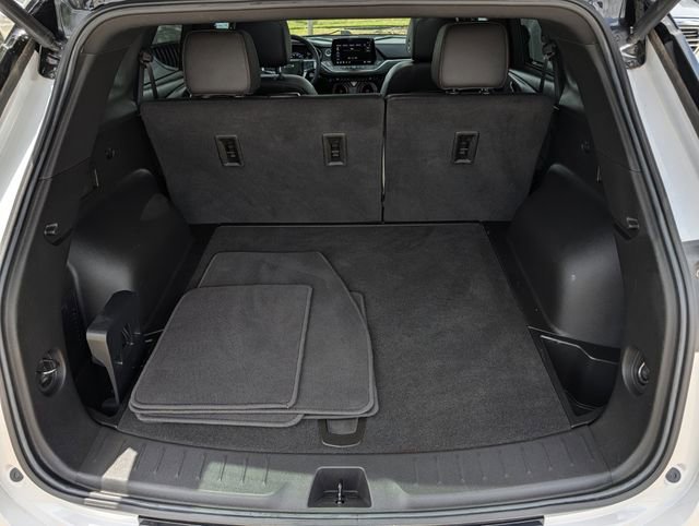 Used 2023 Chevrolet Blazer RS w/ Enhanced Convenience Package image 30