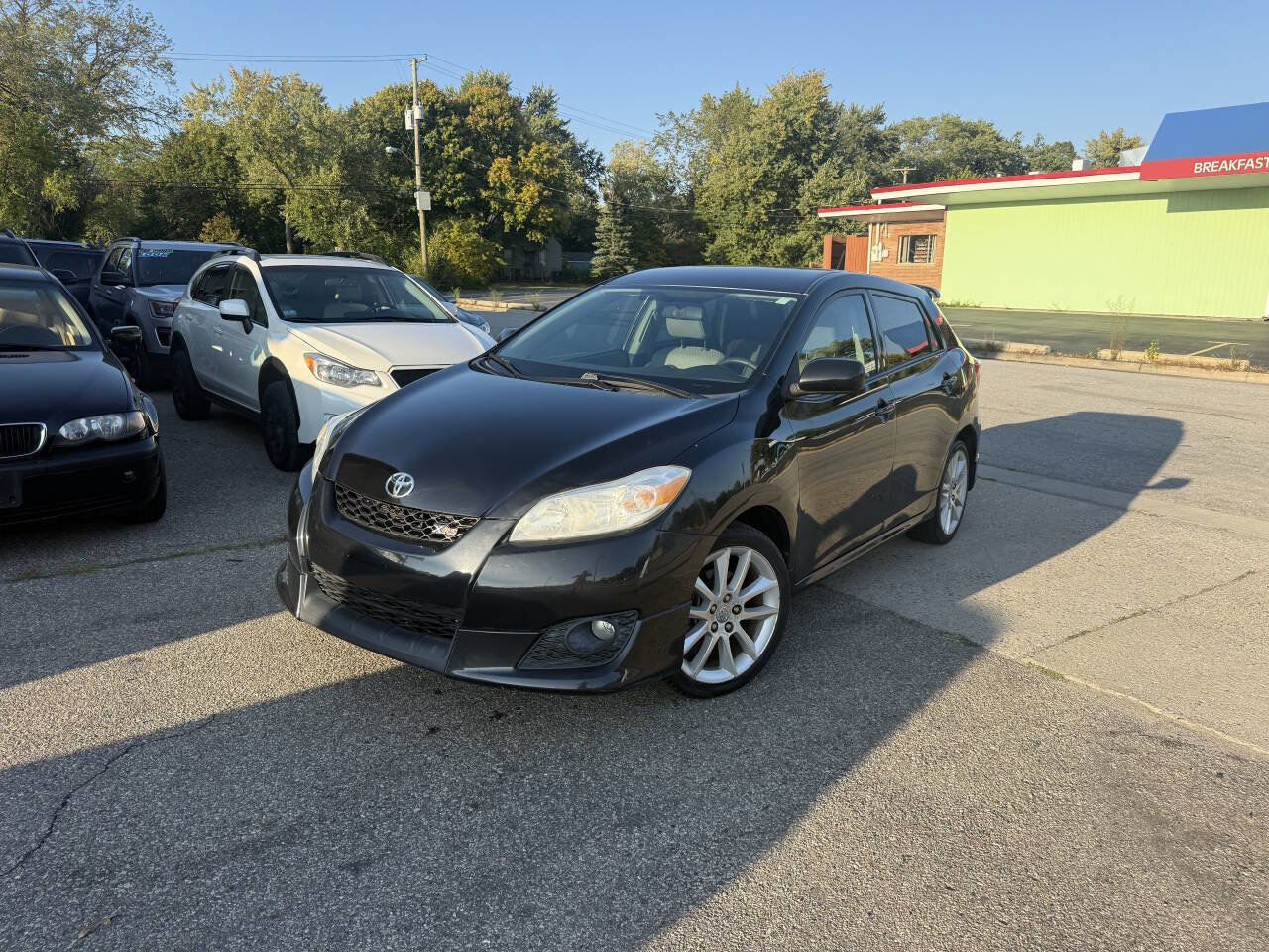 Used 2009 Toyota Matrix XRS image 2