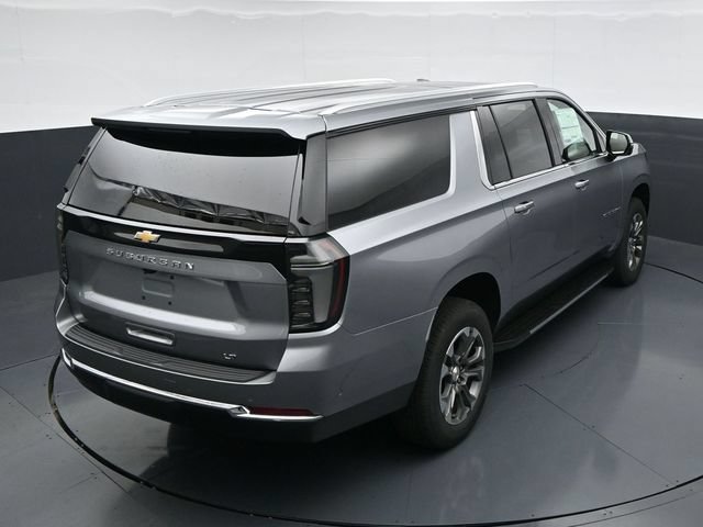 New 2026 Chevrolet Suburban LT w/ Comfort Package AWD/4WD image 40