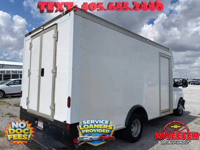 Used 2023 GMC Savana 3500 w/ Power Convenience Package RWD image 4