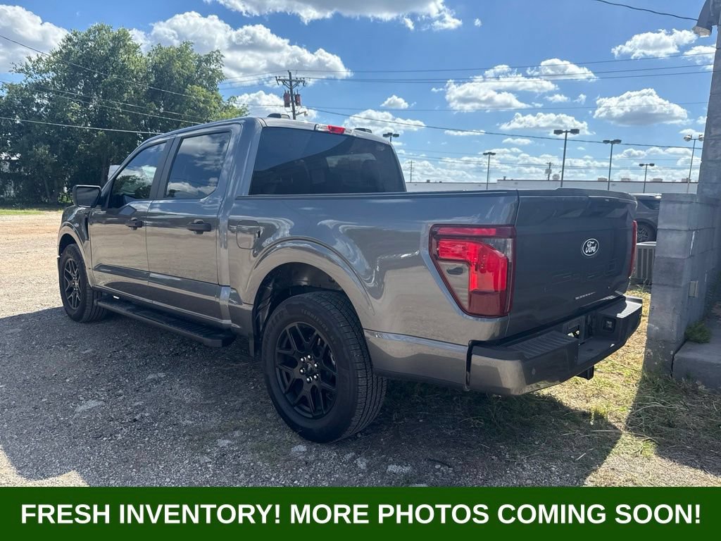 Used 2025 Ford F150 STX w/ STX Black Appearance Package RWD image 4