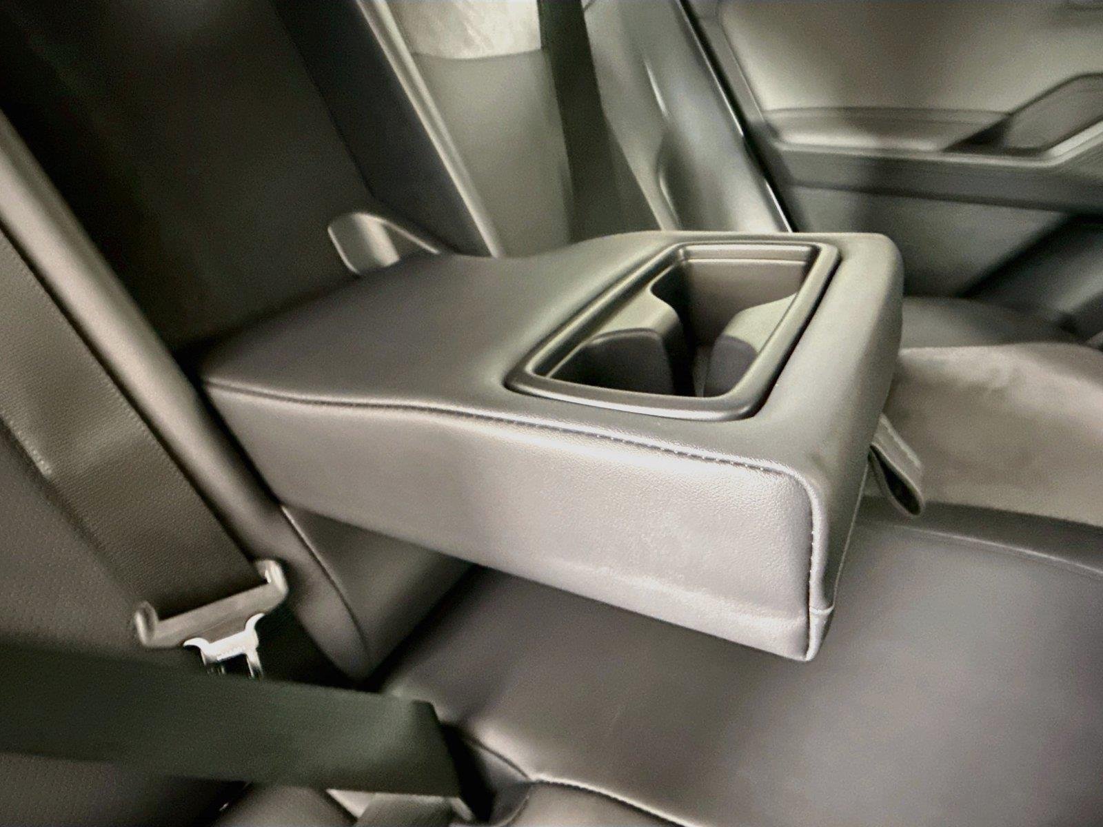 New 2026 Toyota RAV4 XSE AWD/4WD image 39