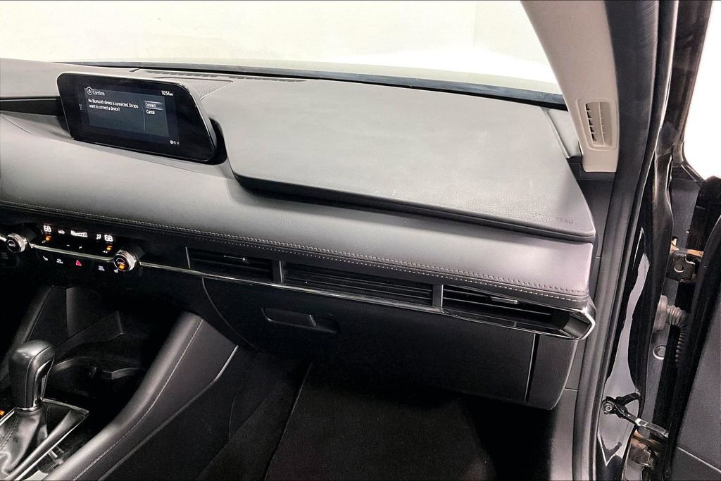 Used 2023 MAZDA MAZDA3 s image 19