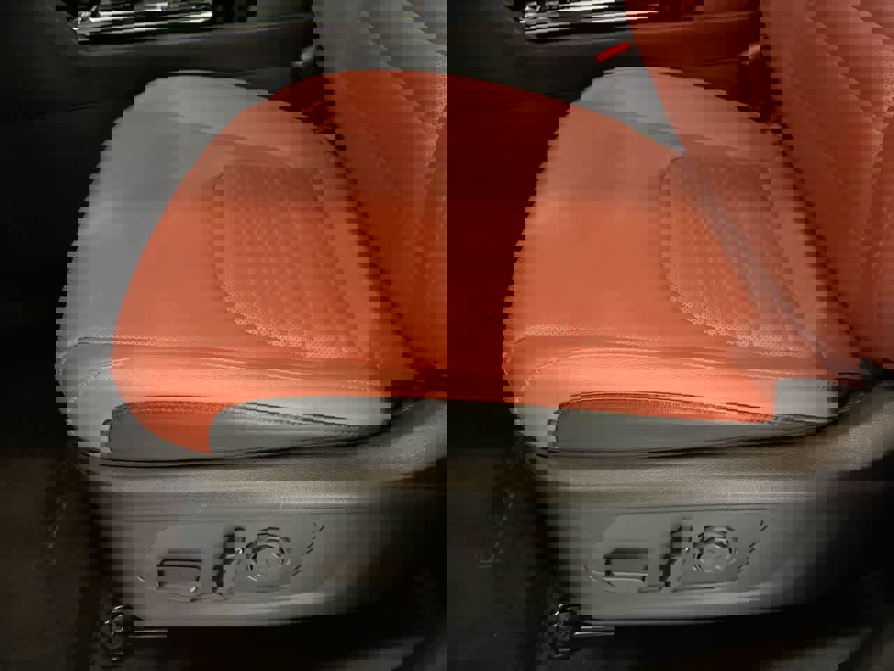 Used 2024 Kia Sportage SX image 12