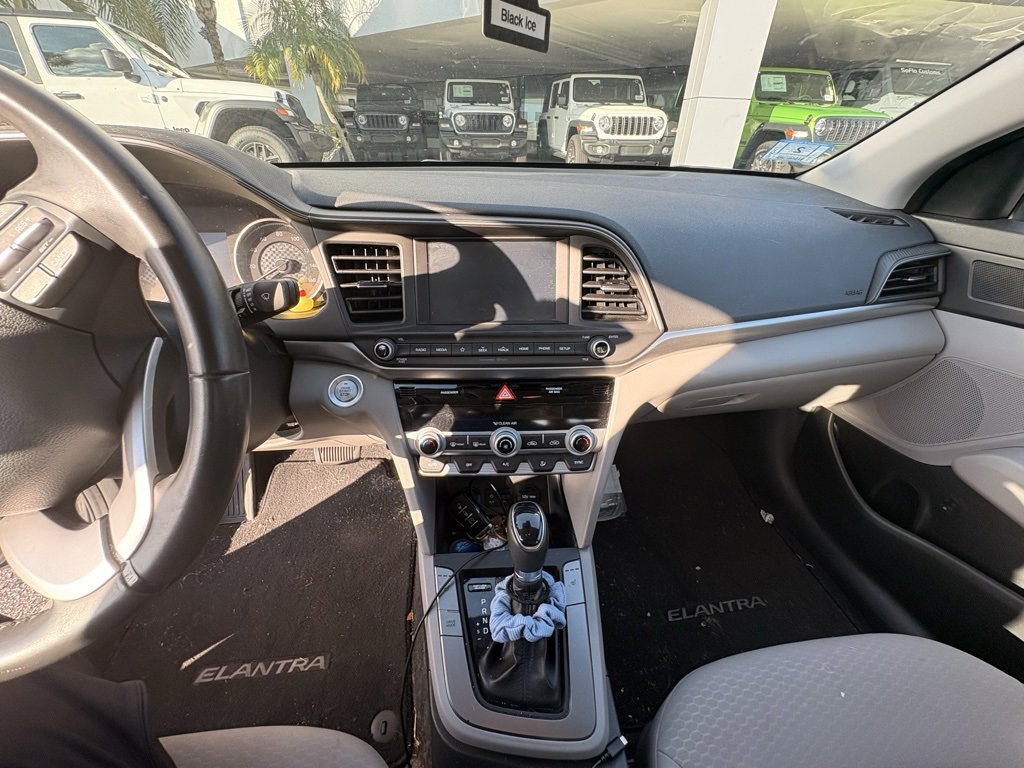 Used 2020 Hyundai Elantra Value Edition image 11