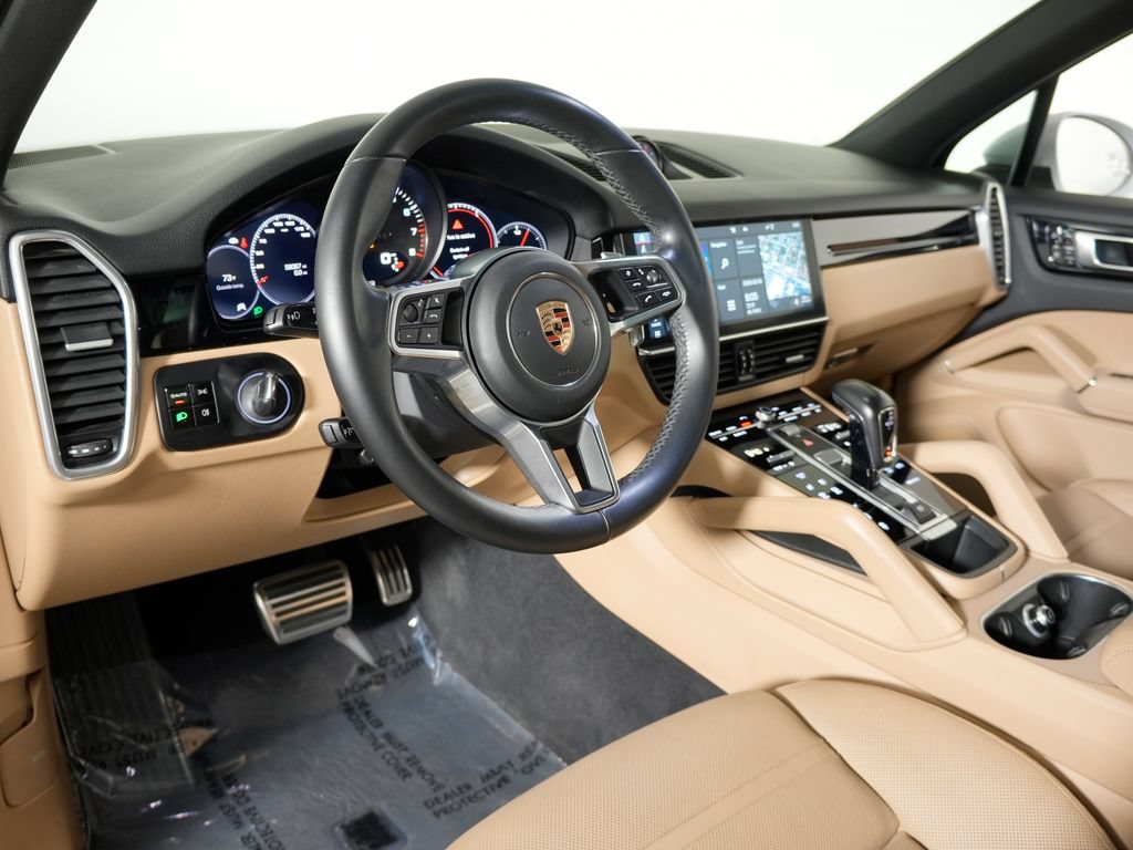 Certified 2020 Porsche Cayenne S AWD/4WD image 4