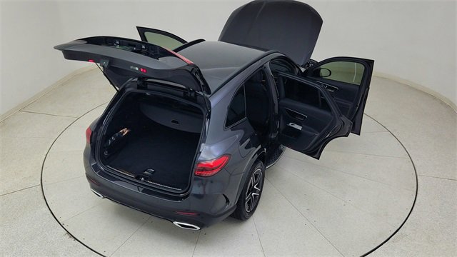 Used 2024 Mercedes-Benz GLC 300 4MATIC w/ AMG Line image 85